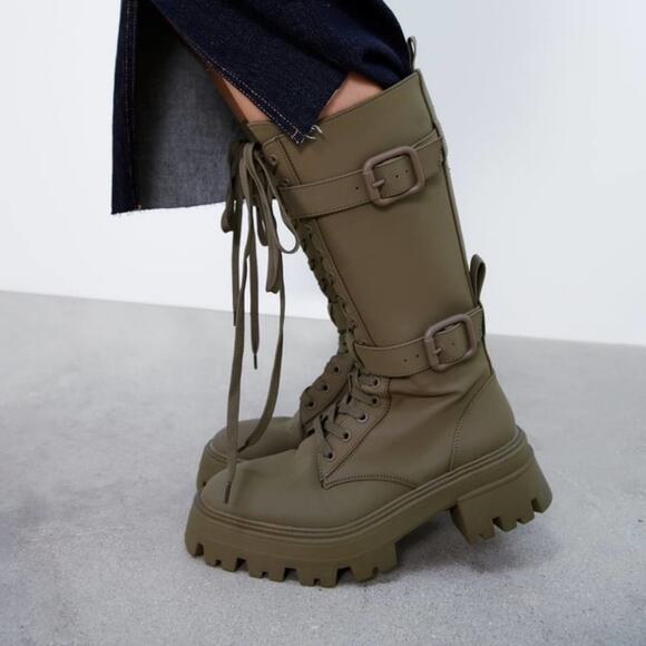 ZARA BLOGGER FAVORITE WAXED FINISH LACED BOOTS 10 army green combat viral TikTok - Picture 10 of 14